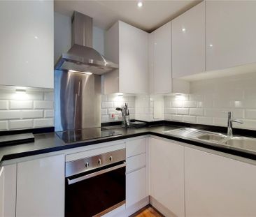 1 bedroom flat to rent - Photo 6