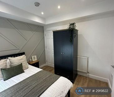 1 bedroom in a house share to rent - Photo 5