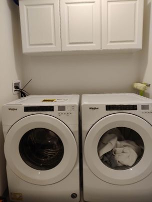 For Lease - 14 Canner Court, Vaughan, Ontario - Photo 1