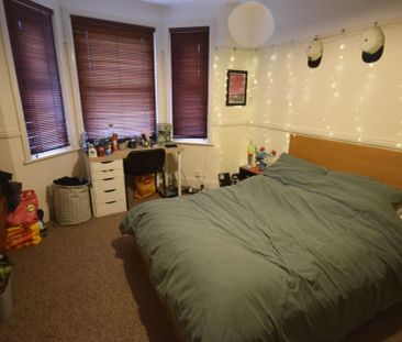 To Rent Beswick Ave, Ensbury Park, Bournemouth, BH10 £1,485 pcm Ten... - Photo 4