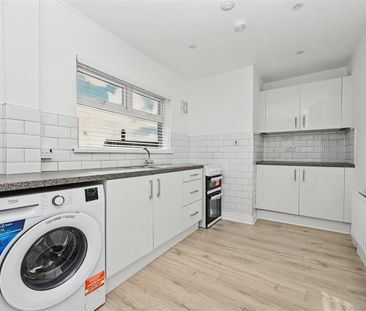 83 Benview Park, Belfast, BT14 8HU - Photo 5
