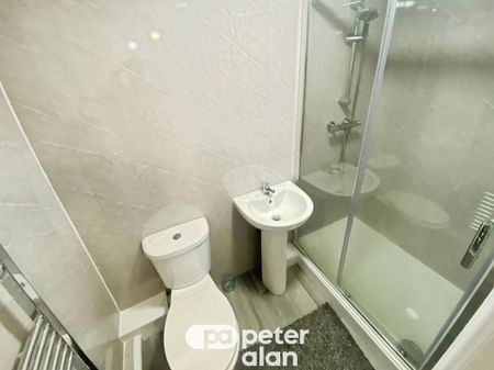 Walsh Street, MOUNTAIN ASH - Photo 2