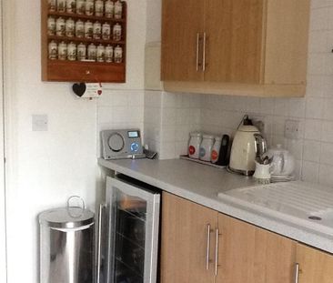 2 bedroom house to rent - Photo 5