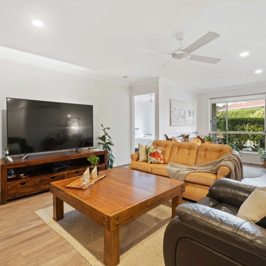 Recently Renovated Unit in Prime Location - Photo 1