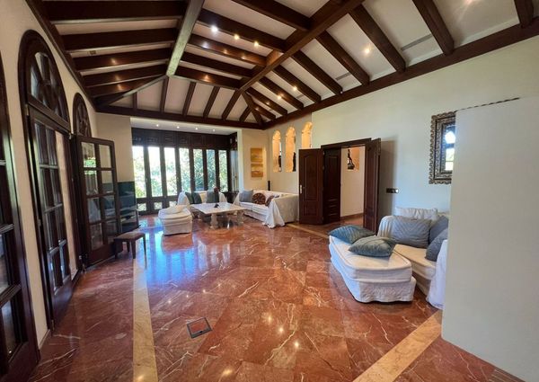 8 bedroom luxury Villa for rent in Benahavís, Spain