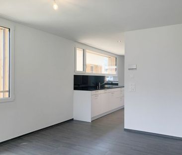 moderne 3.5-Zi. Wohnung im idyllischen Seewis - Foto 2
