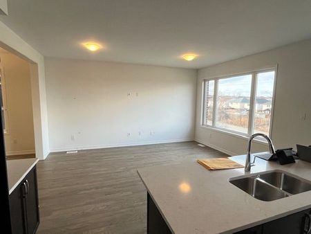 For Lease - 71 Histand Trail, Kitchener, Ontario - Photo 3