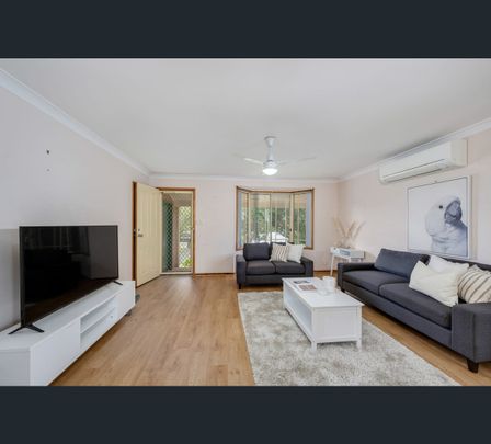 1/8 Deal Street, Mount Hutton, NSW 2290 - Photo 1