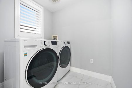 For Lease - 194 Fandango Drive, Brampton, Ontario - Photo 2