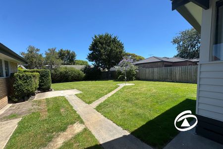 4 Henty Street, 3810, Pakenham Vic - Photo 3