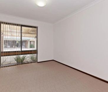“EXCEPTIONAL TOWNHOUSE LIVING” - Photo 1