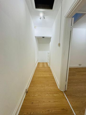 3 bedroom flat to rent - Photo 4