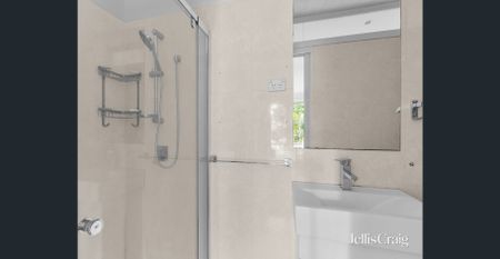 Renovated Family Living in Prime Wheelers Hill Location - Photo 4