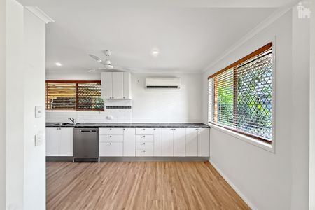 4 Hakea Court, - Photo 4