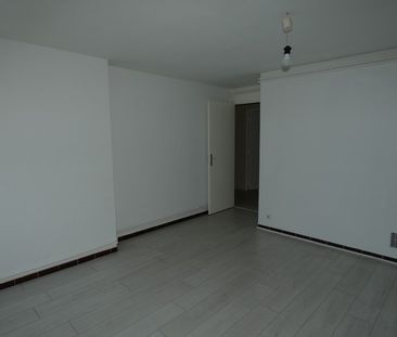 Location Appartement 3 pièces 60m² - Photo 4