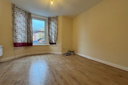 Wellesley Road - Photo 3