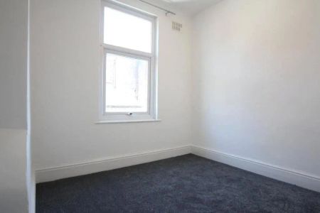 Lugard Road, Aigburth, Liverpool, Merseyside, L17 0BA - Photo 4