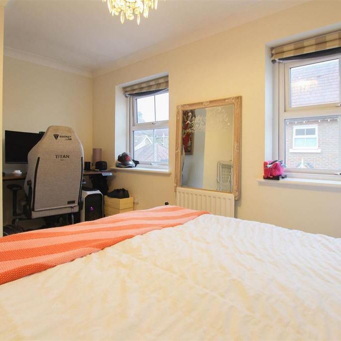 2 bedroom semi-detached house to rent - Photo 1