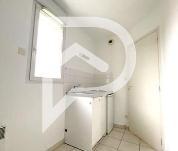 À BOURGES À louer Appartement 1 pièce 29.7 m2 Loyer 390,00 €/mois c... - Photo 4