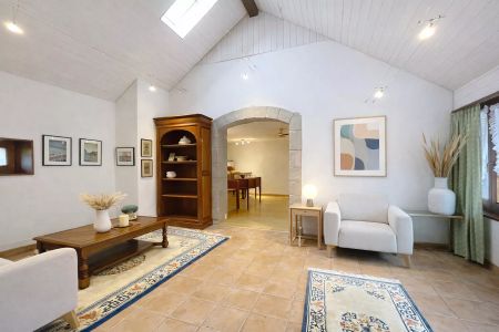 Charmant appartement de 4,5 pièces en duplex au rez avec terrasse - Photo 2