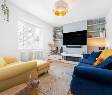 3 bedroom semi-detached house to rent - Photo 3