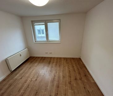 Großzügige Erdgeschosswohnung zentral in Holtorf zu vermieten - Foto 2