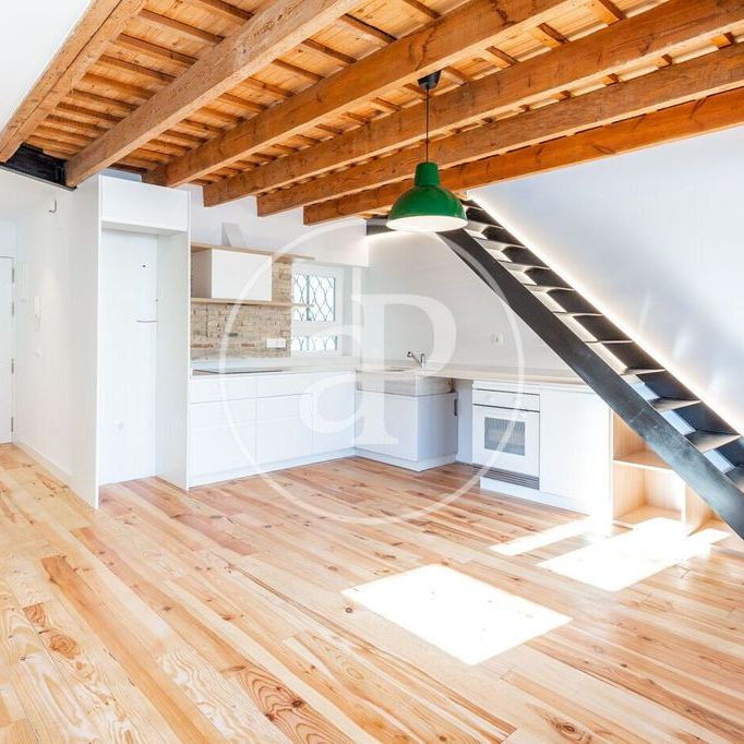 Luxury penthouse for rent in Valencia - Photo 1