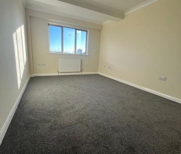 Westcliff on Sea, Essex, SS0 - Photo 6