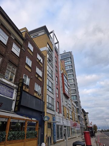 1 Bed Flat, Eastern Avenue, IG2 - Photo 2