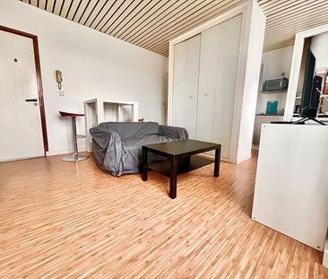 Location Appartement 2 pièces 27m² - Photo 1