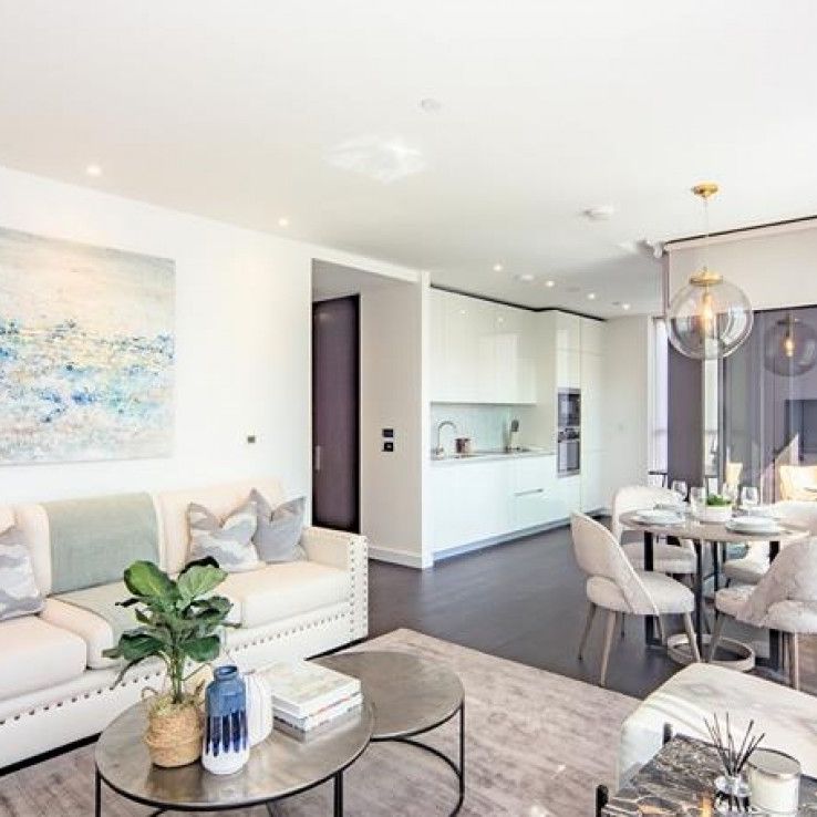 The Residence, 6-8 Charles Clowes Walk, London - Photo 1