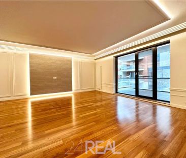Apartament 4 camere decomandat in Ansamblul Washington” - Fotografie 3