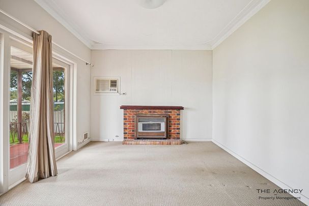 Classic Home with Expansive Outdoor Space - Photo 1