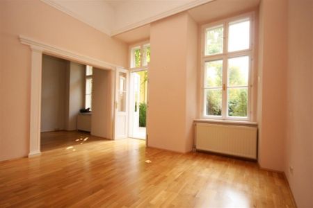 BADEN, BESTLAGE im ZENTRUM ! Altbau-Palais: ehemalige Miet - WOHNUNG auch sehr gut als Büro/Kanzlei nutzbar: mit kleinen eigenem Garten - GRÜN und RUHIG - Photo 5