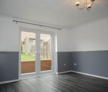 2 bedroom end of terrace house to rent - Photo 6