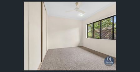 Spacious Family Home @ Kanimbla Heights - Photo 3