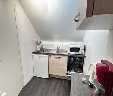 Location Appartement 1 pièce 20m² VIRE NORMANDIE 14500 - Photo 2