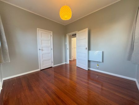 Nestled in the heart of Whau Valley - Photo 5