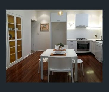 Stylish Serenity in the Heart of East Geelong - Photo 2