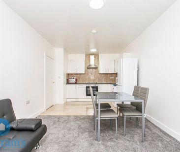 1 bed Apartment for Rent - Photo 1