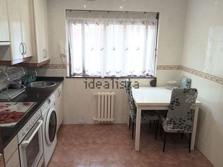 Alquiler de piso en Ciudad Naranco-Prados de La Fuente - Photo 5