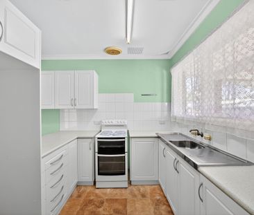 Three Bedroom Home in Rockingham - Photo 3