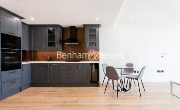 1 Bedroom flat to rent in Emery Wharf, Wapping, E1W - Photo 1