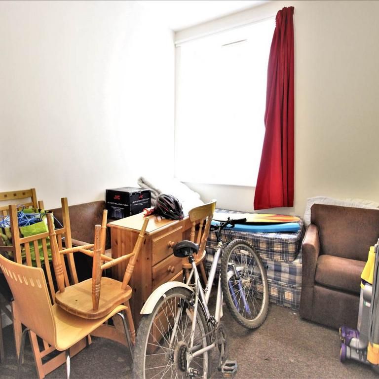 6 bedroom house to rent - Photo 1