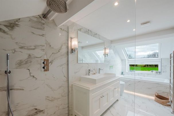 3 bedroom barn conversion to rent - Photo 1