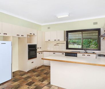 Lakeside Single Level Home - Photo 2