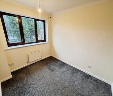 3 bedroom House To Let - Photo 5