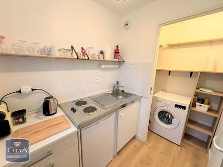 Location Appartement 1 pièce 28m² BEAUPREAU EN MAUGES 49600 - Photo 4