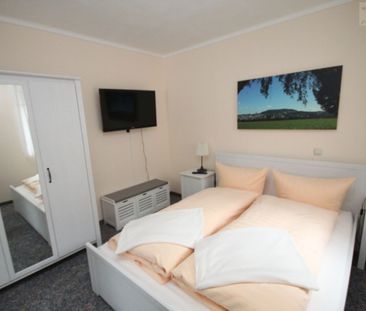 Moderne, komplett möblierte Wohnung in Annaberg!! - Foto 1