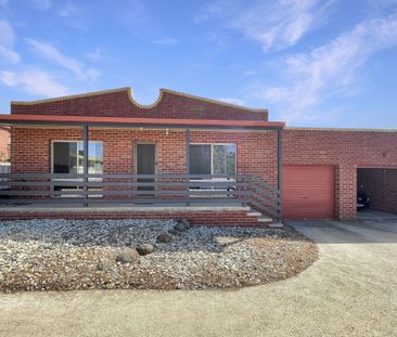 3/16 Dooley Street, North Bendigo - Photo 4